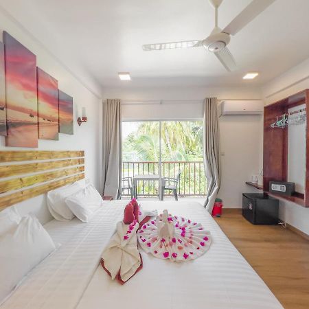 Summer Inn Thoddoo Exterior foto