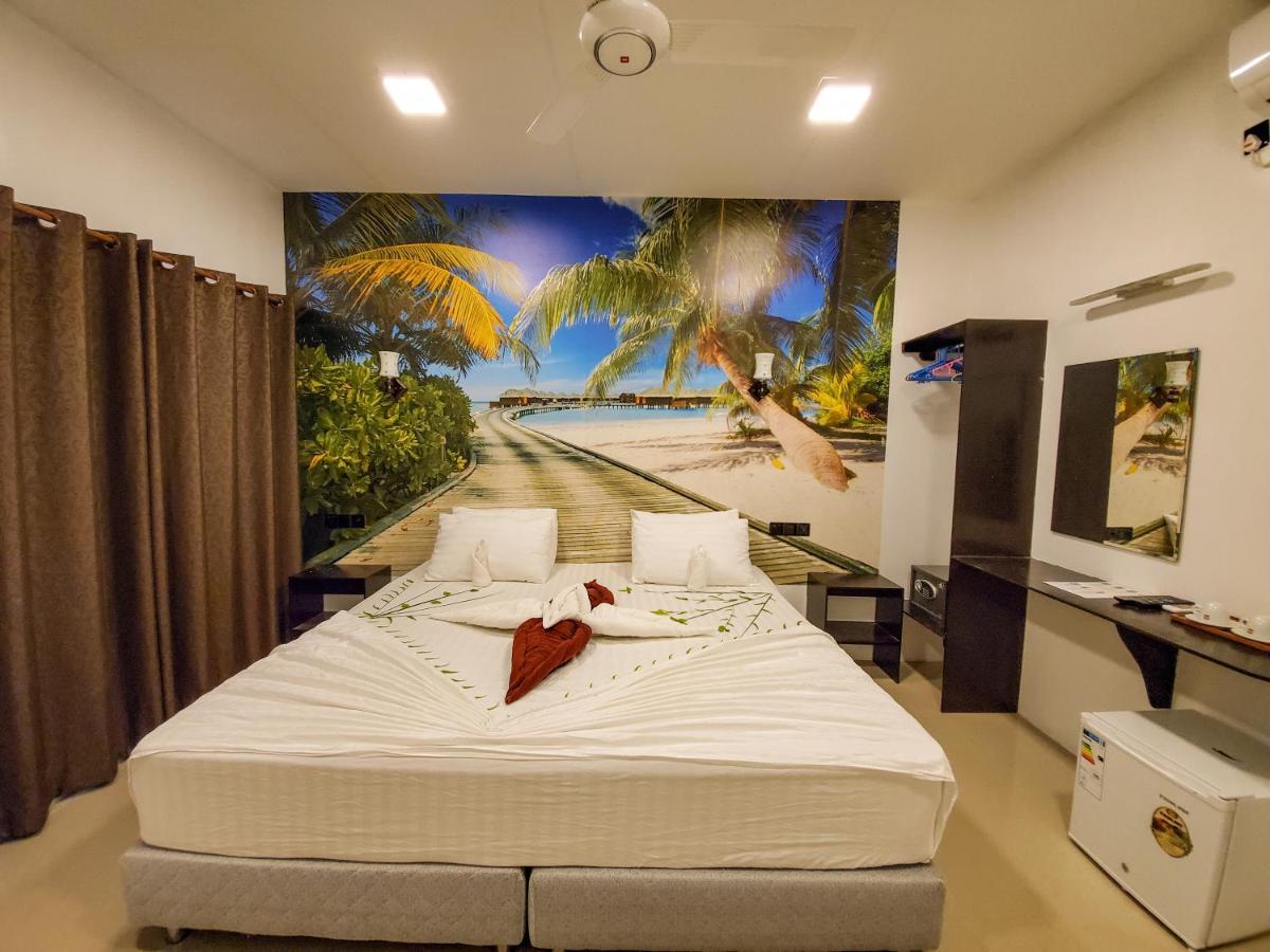 Summer Inn Thoddoo Exterior foto