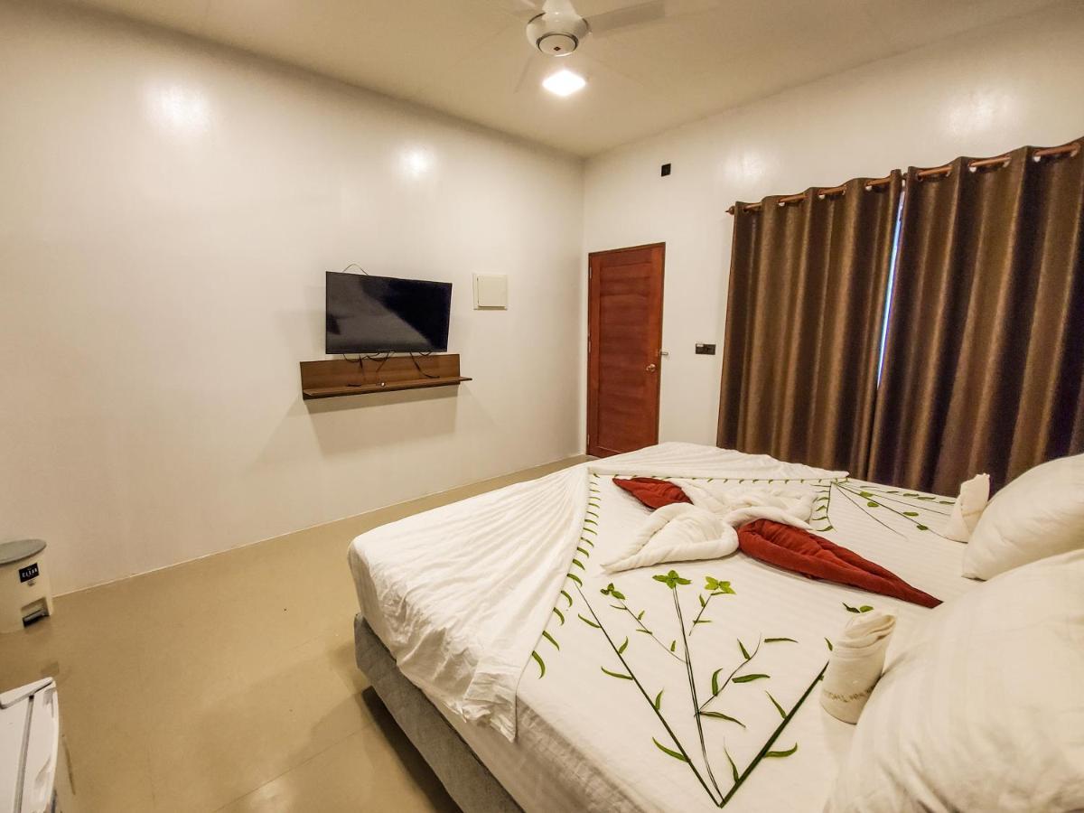 Summer Inn Thoddoo Exterior foto